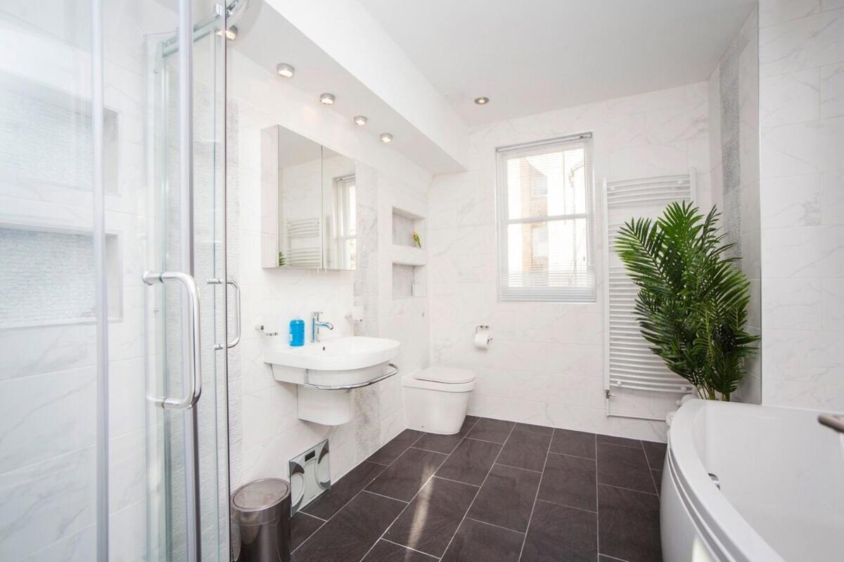 ※ Spacious Georgian Coach House & With Parking Μπαθ Εξωτερικό φωτογραφία